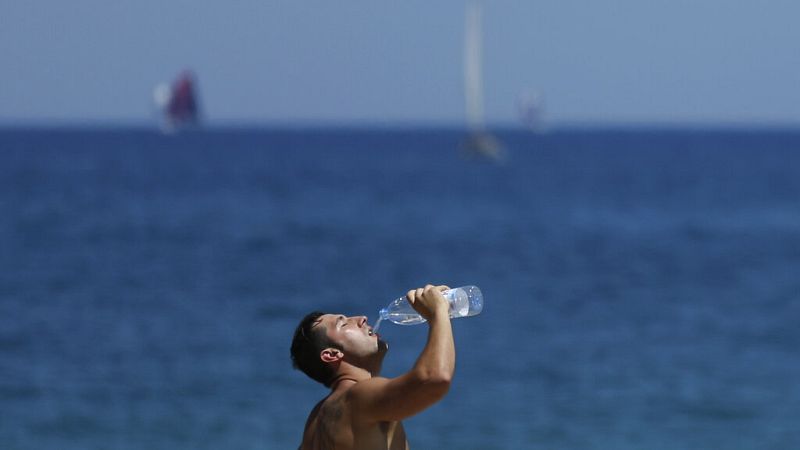 Καιρός:-Στην-καρδιά-του-“Κλέωνα”-βρίσκεται-σήμερα-(14/7)-η-χώρα-–-Πότε-ξεκινάει-το-δεύτερο-κύμα