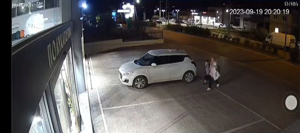 Πόρτο-Ράφτη-–-Θανατηφόρο-τροχαίο:-Ανατριχιαστικό!-Δευτερόλεπτα-πριν-τη-μοιραία-σύγκρουση-μητέρα-και-παιδί…