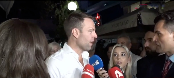 “Τα-πήρε-στο-κρανίο”-ο-Κασσελάκης-με-δημοσιογράφο-–-“Δεν-είναι-ανάγκη-να-έχουμε-ειρωνεία,-εντάξει;”