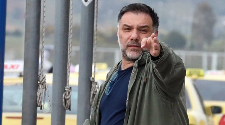 Γρηγόρης-Αρναούτογλου:-Συντεριμμένος-ο-παρουσιαστής-–-Εκτός-εκπομπής-λόγω-πένθους