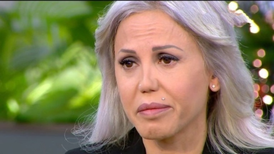 Η-συγκλονιστική-φωτογραφία-του-Νίκου-Φλωρινιώτη-με-την-αδερφή-του-στο-νοσοκομείο,-λίγο-πριν-το-τραγικό-τέλος