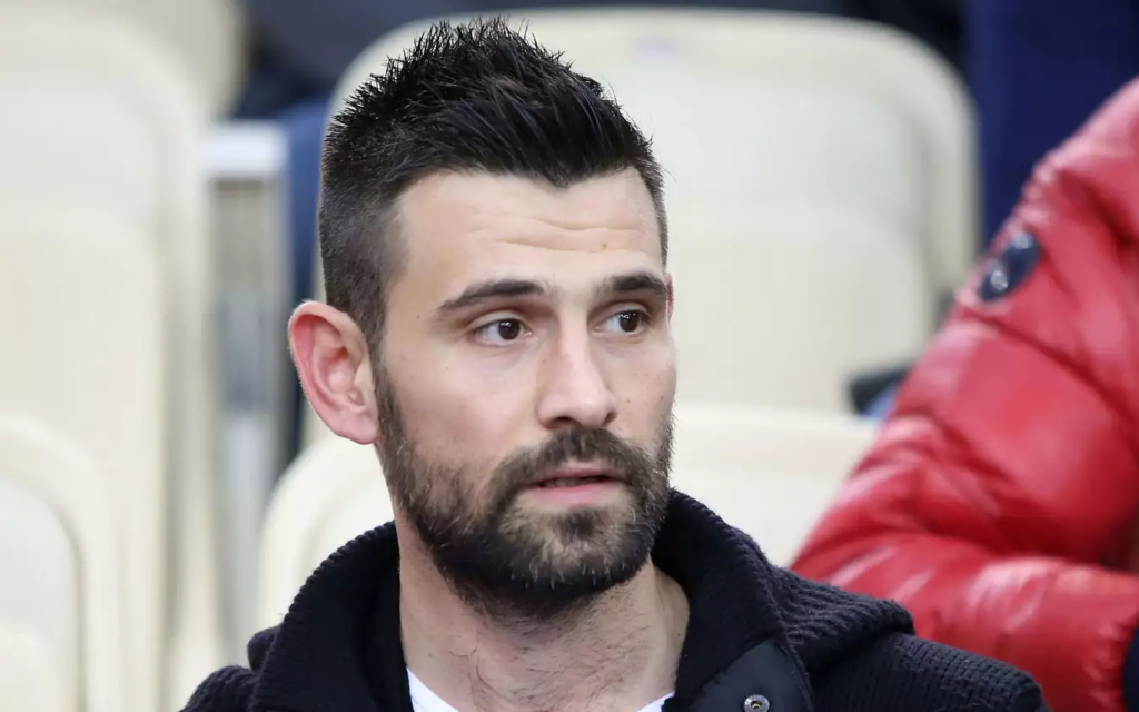 Στο-νοσοκομείο-ο-Μιχάλης-Μουρούτσος-–-Τι-συμβαίνει-με-την-υγεία-του