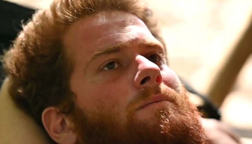 survivor-spoiler-–-Τζέιμς-Καφετζή:-Αίσθηση-προκαλουν-τα-όσα-γίνονται-γνωστά-–-Το-σκάνδαλο-με-το-σακίδιο-και-η-ένταση-με-την-παραγωγή-πίσω-από-τις-κάμερες