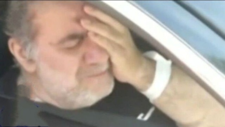 “Ραγίζει”-καρδιές-ο-Δημήτρης-Σταρόβας-έξω-από-το-Τζάνειο-–-Με-δάκρυα-στα-μάτια…